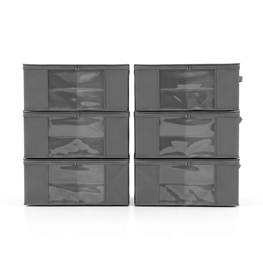 Clothes storage bag features